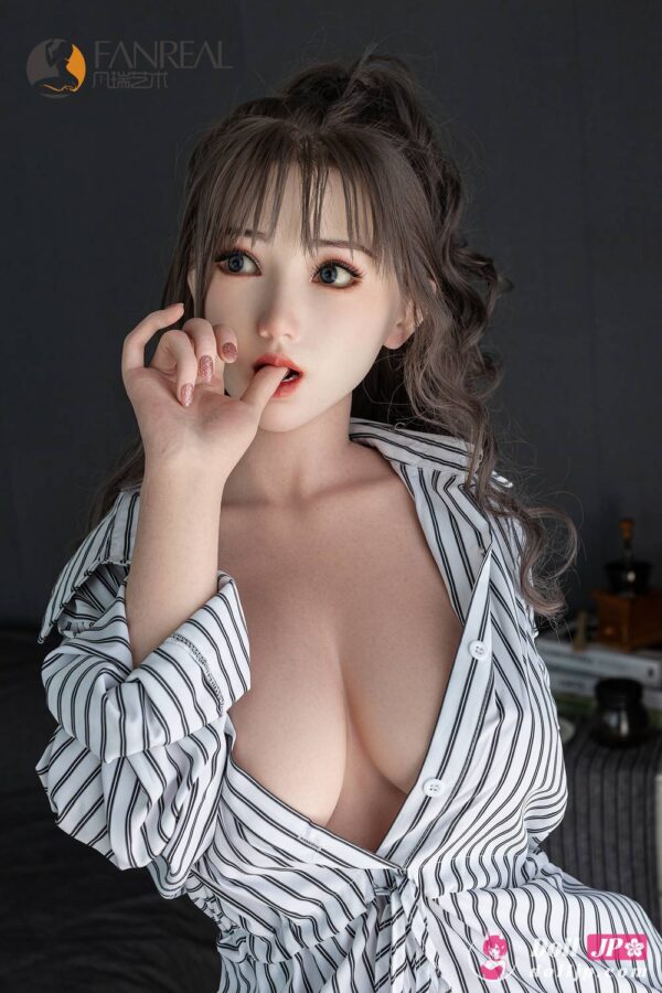155F-Jia-implanted hair-18